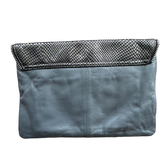 Halogen Envelope Clutch Purse Gray Leather‎ Zipper Trim Edgy Retro Glam Designer - Picture 2 of 14
